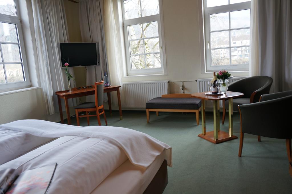 Hotel Goldener Anker Bodenwerder Ruang foto