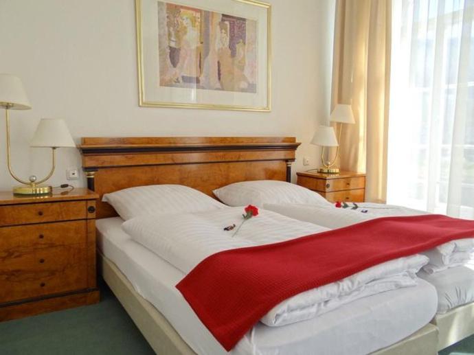 Hotel Goldener Anker Bodenwerder Bagian luar foto
