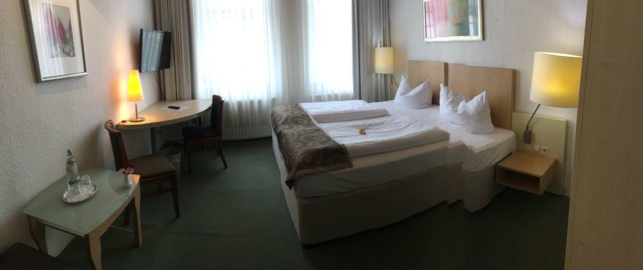 Hotel Goldener Anker Bodenwerder Bagian luar foto