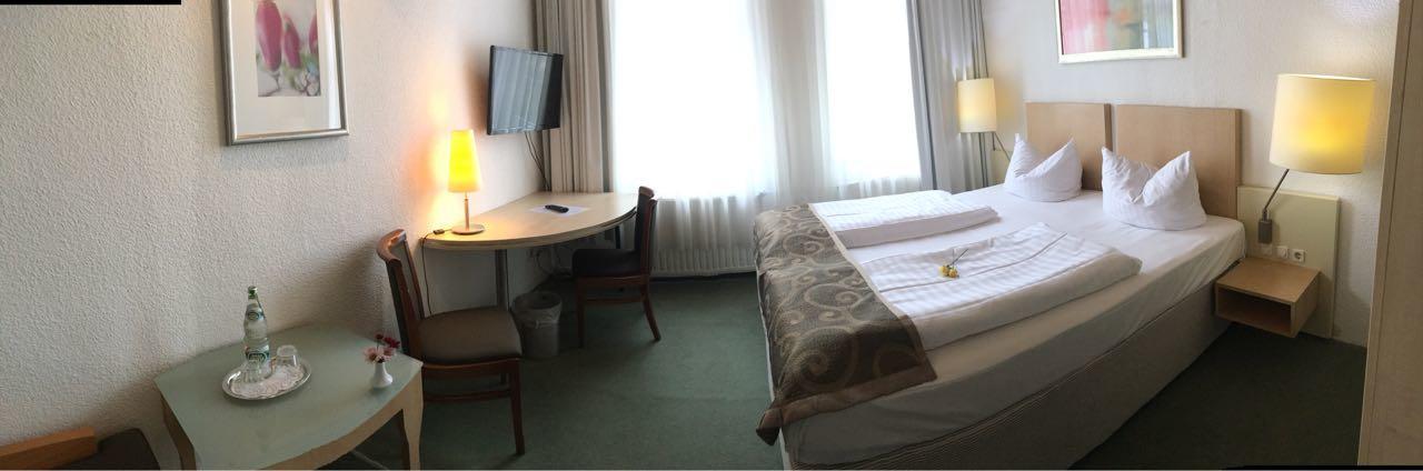 Hotel Goldener Anker Bodenwerder Bagian luar foto